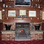 Victoria Hotel